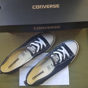 Womens Converse shoes, size 9
